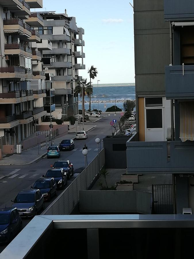 Levante Waterfront Bari Exterior photo