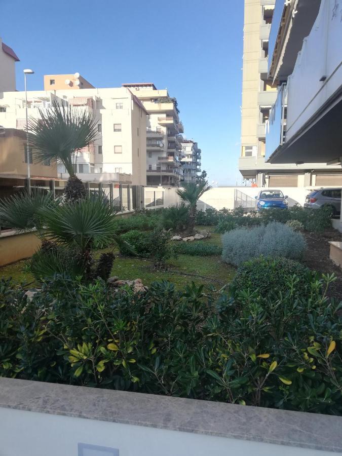 Levante Waterfront Bari Exterior photo